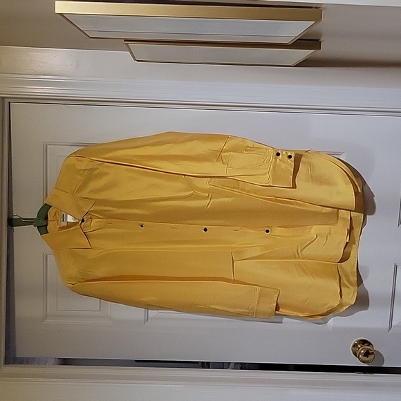 Neiman Marcus Exclusive Yellow Shirt - Picture 2 of 16